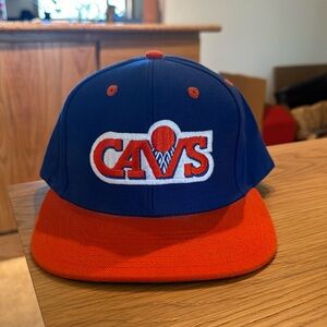 Cleveland Cavaliers adidas hardwood classics retro snap back hat